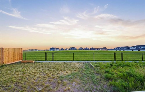 163 Dawson Wharf Rise Mount, Chestermere, AB 