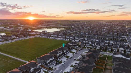 163 Dawson Wharf Rise Mount, Chestermere, AB 