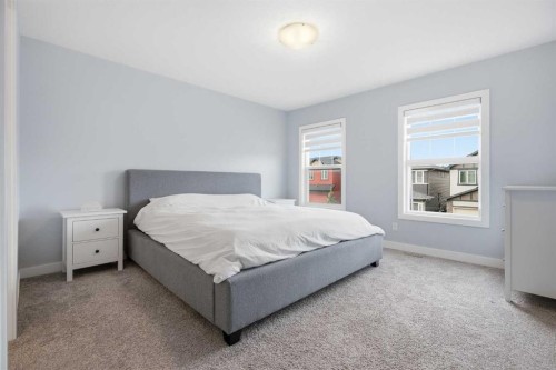 452 Evansglen Drive Nw, Calgary, AB 