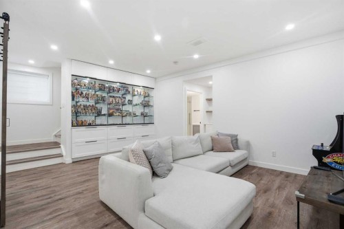 452 Evansglen Drive Nw, Calgary, AB 