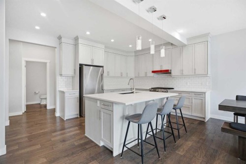 452 Evansglen Drive Nw, Calgary, AB 
