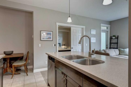 105-2 Hemlock Crescent Sw, Calgary, AB 