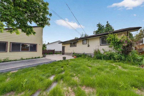 135 Huntcroft Way Ne, Calgary, AB 