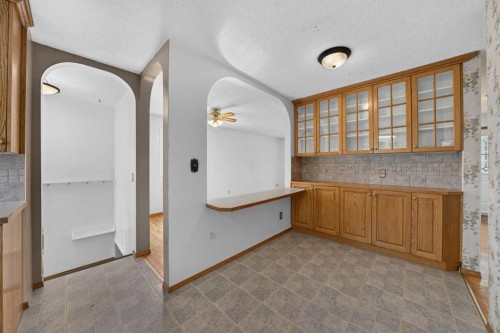 135 Huntcroft Way Ne, Calgary, AB 