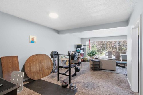 196 Gordon Drive Sw, Calgary, AB 