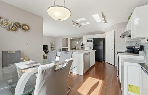 235 Citadel Meadow Bay Nw, Calgary, AB 