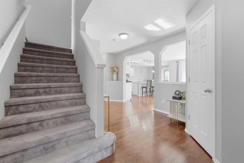 235 Citadel Meadow Bay Nw, Calgary, AB 