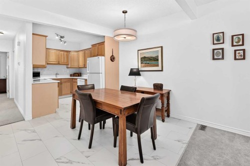 2124B 52 Avenue Sw, Calgary, AB 