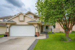 308 Douglasbank Drive SE Calgary, AB T2Z 3C7