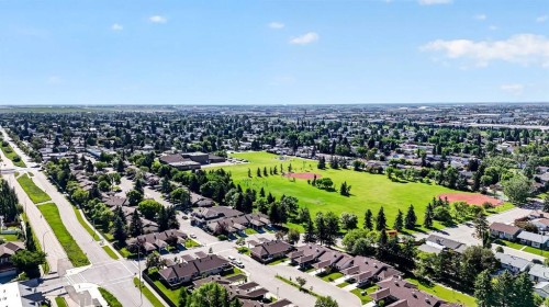 105-5105 Valleyview Park Se, Calgary, AB 