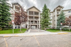 105-5000 Somervale Court SW Calgary, AB T2Y 4M1