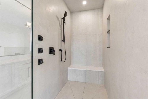 1025 32 Avenue Nw, Calgary, AB 