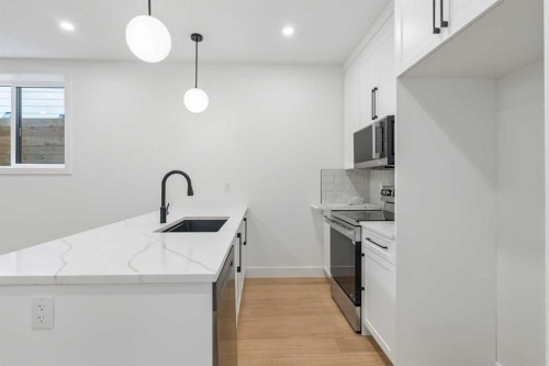 1025 32 Avenue Nw, Calgary, AB 