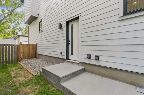 1025 32 Avenue Nw, Calgary, AB 