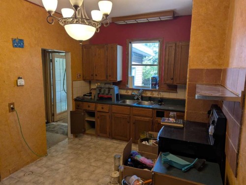306 Windsor Avenue, Diamond Valley, AB 