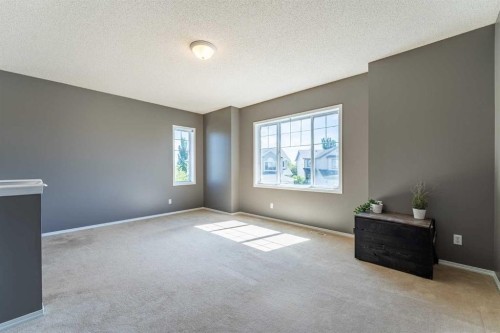 76 Cranfield Place Se, Calgary, AB 