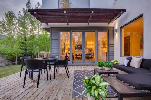 31 Wexford Way Sw, Calgary, AB 