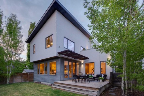 31 Wexford Way Sw, Calgary, AB 