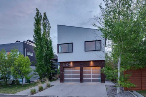 31 Wexford Way Sw, Calgary, AB 
