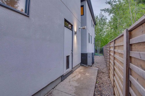 31 Wexford Way Sw, Calgary, AB 