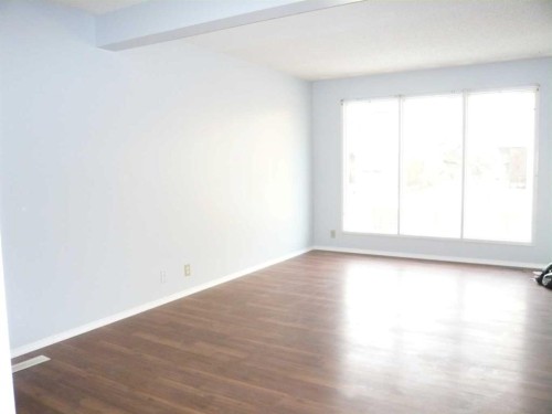 250 Falmere Way Ne, Calgary, AB - Indoor Photo Showing Other Room