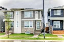 1609 Chinook Gate Drive SWAirdrie, AB T4B 5J4