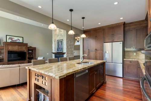 4712 Chapel Road Nw, Calgary, AB 