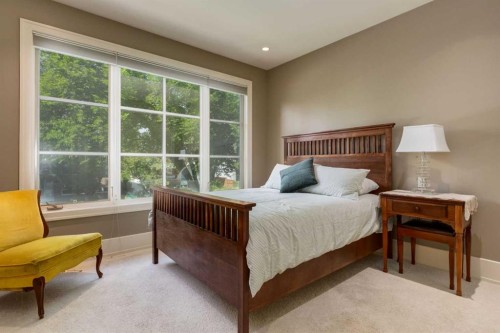 4712 Chapel Road Nw, Calgary, AB 