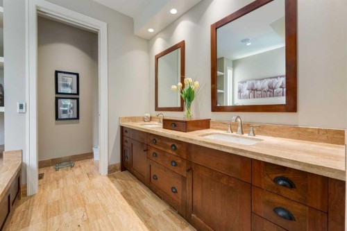 4712 Chapel Road Nw, Calgary, AB 
