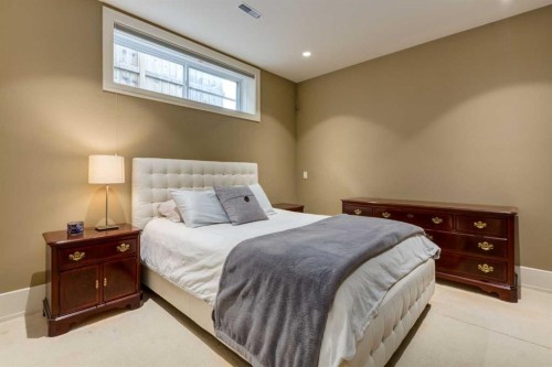 4712 Chapel Road Nw, Calgary, AB 