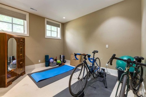 4712 Chapel Road Nw, Calgary, AB 