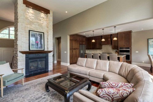 4712 Chapel Road Nw, Calgary, AB 