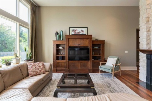 4712 Chapel Road Nw, Calgary, AB 