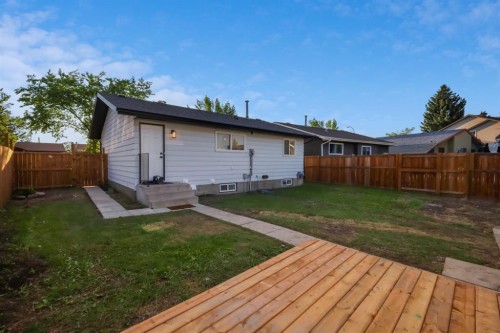 1174 Abbeydale Drive Ne, Calgary, AB 