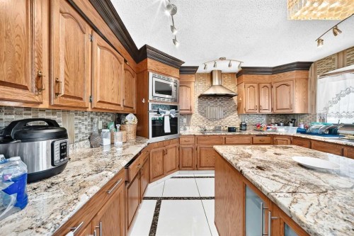 204 Deer Ridge Way Se, Calgary, AB 