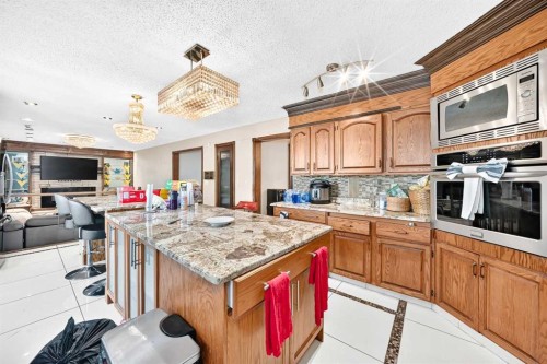 204 Deer Ridge Way Se, Calgary, AB 