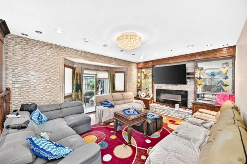 204 Deer Ridge Way Se, Calgary, AB 