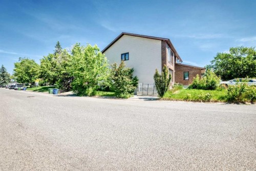 204 Deer Ridge Way Se, Calgary, AB 