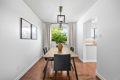 4952 Vanguard Road Nw, Calgary, AB 