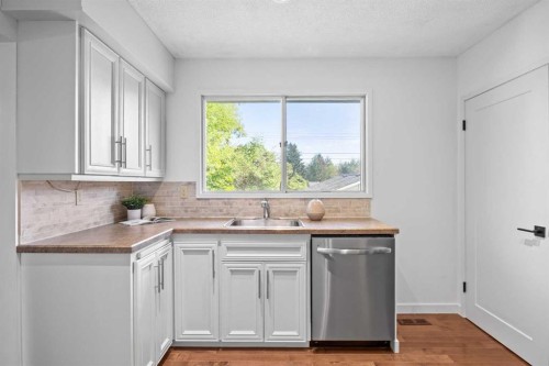 4952 Vanguard Road Nw, Calgary, AB 