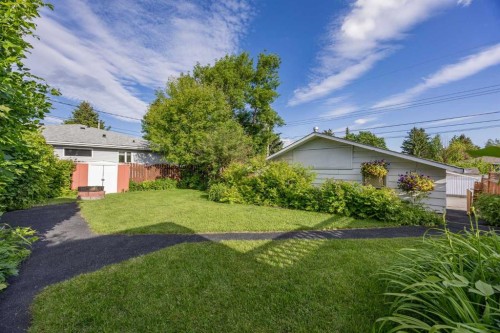 4952 Vanguard Road Nw, Calgary, AB 