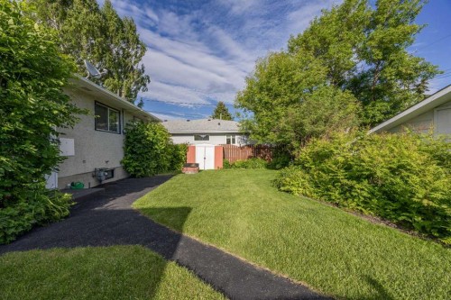 4952 Vanguard Road Nw, Calgary, AB 