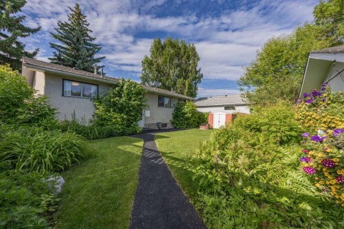 4952 Vanguard Road Nw, Calgary, AB 