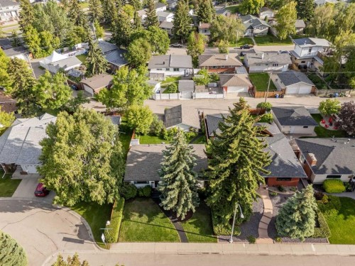 4952 Vanguard Road Nw, Calgary, AB 