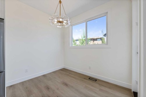 59 Walcrest View, Calgary, AB 