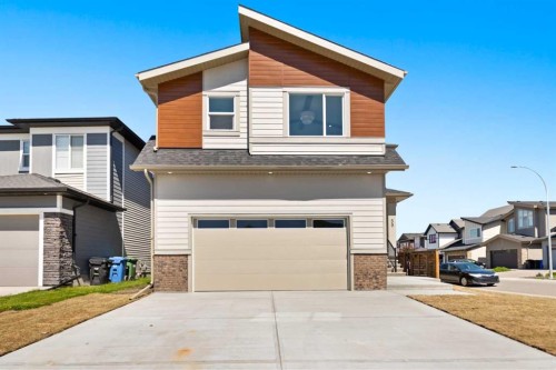 59 Walcrest View, Calgary, AB 