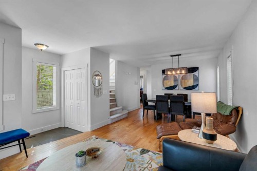 229 22 Avenue Ne, Calgary, AB 