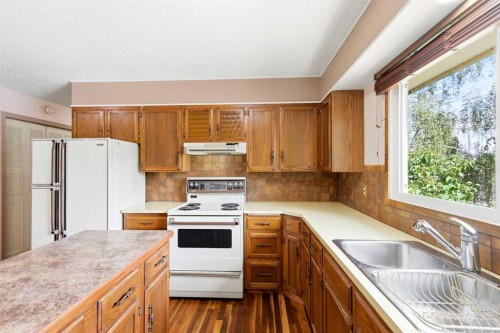 1251 Hunterquay Hill Nw, Calgary, AB 