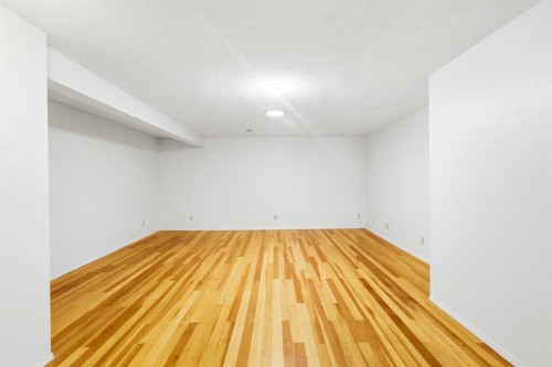 1251 Hunterquay Hill Nw, Calgary, AB 