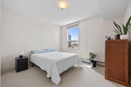 1206-733 14 Avenue Sw, Calgary, AB - Indoor Photo Showing Bedroom